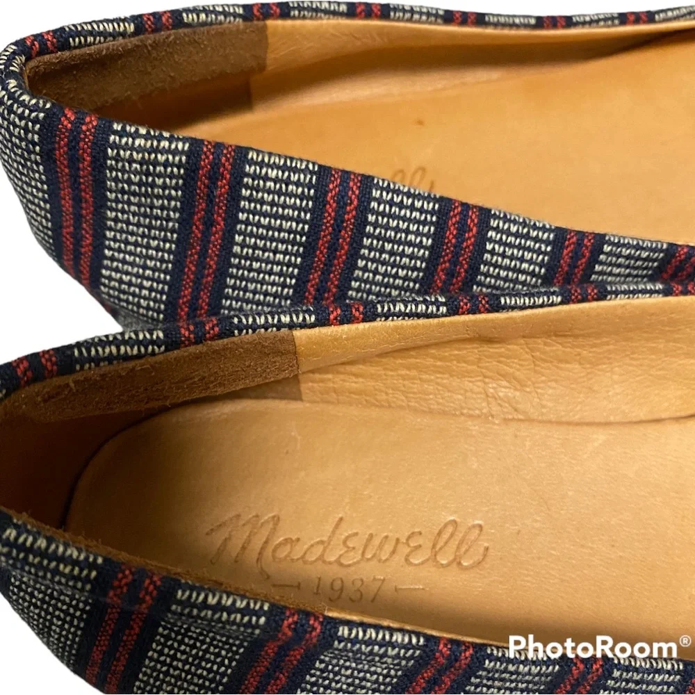 Madewell‎ | size 8 navy and red striped flats